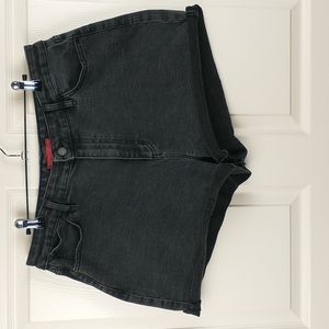 Jennifer Lopez women's black high rise cut off raw hem jean shorts 16